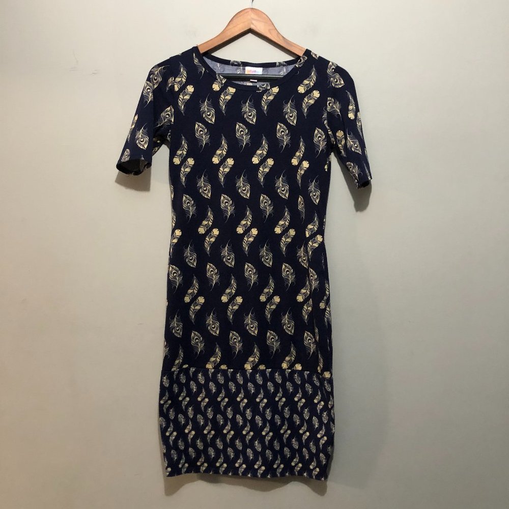 LuLaRoe Short Sleeve Tshirt Dress w/ Feather Pattern Navy/Cream Small